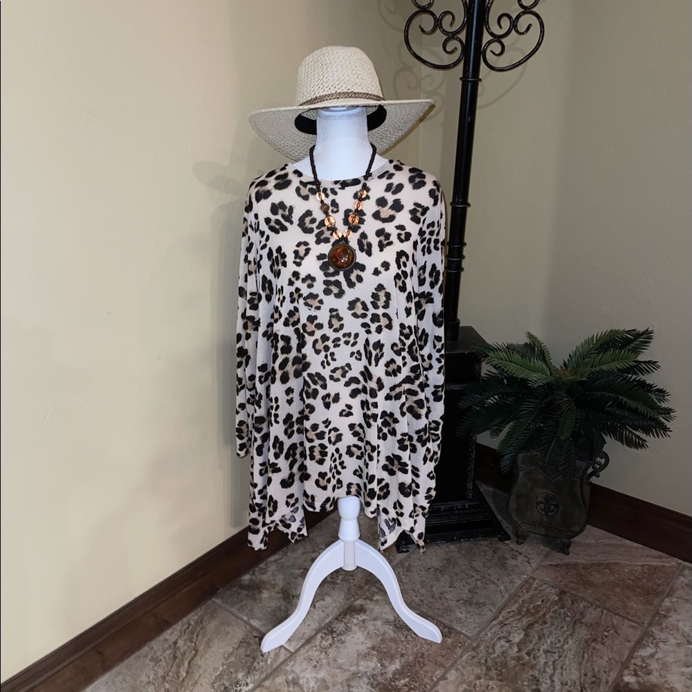 NWT Janette Plus Leopard Swing Tunic Top- Sz 1X